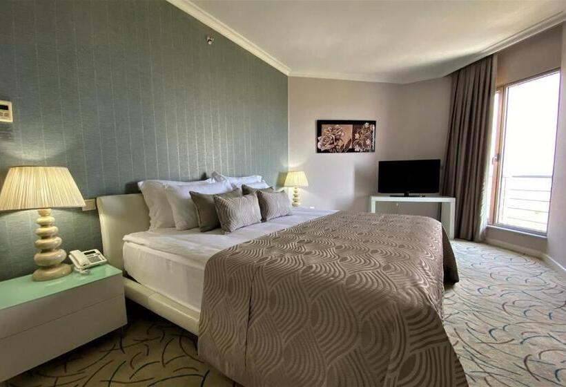 سوییت لوکس, Ramada By Wyndham Tekirdağ