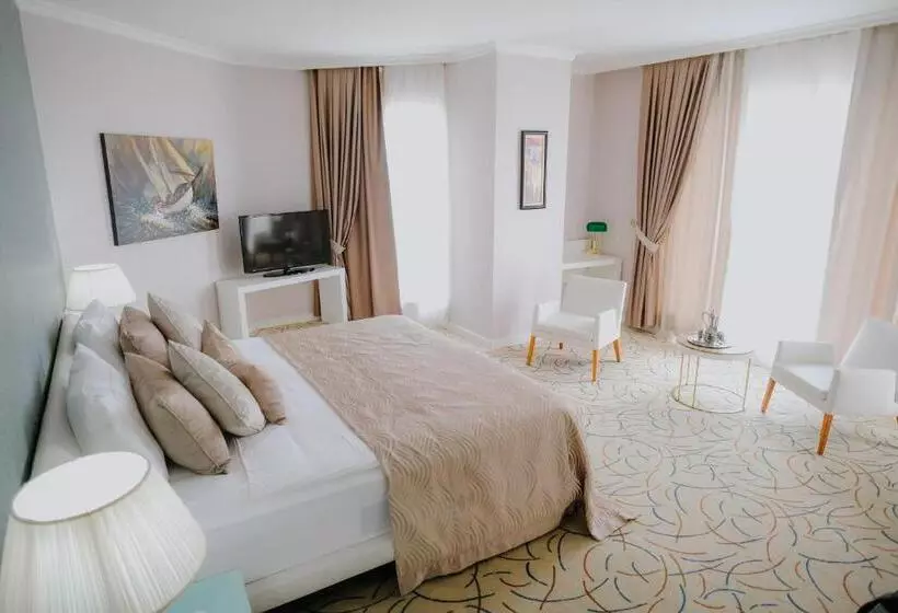 デラックススイート, Ramada By Wyndham Tekirdağ