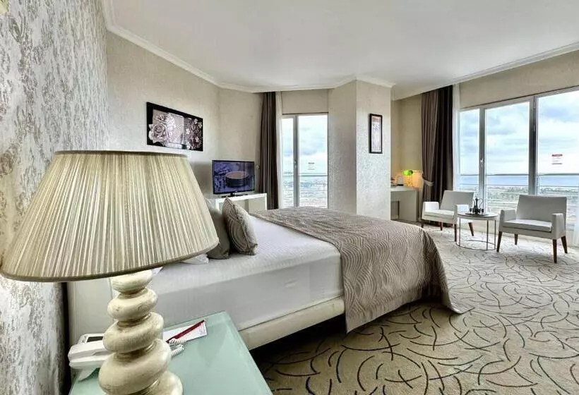 デラックススイート, Ramada By Wyndham Tekirdağ