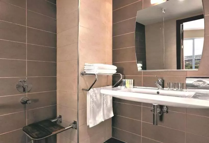 障害者適応デラックスルーム, Ramada By Wyndham Tekirdağ