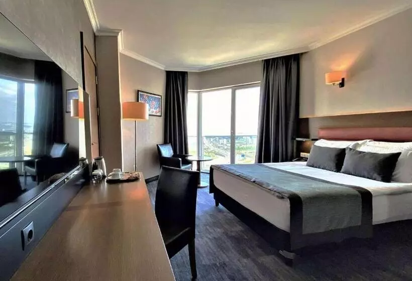 障害者適応デラックスルーム, Ramada By Wyndham Tekirdağ