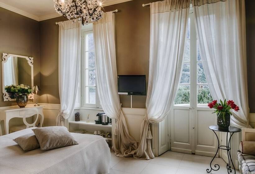 اتاق رمانتیک, Relais Villa Vittoria