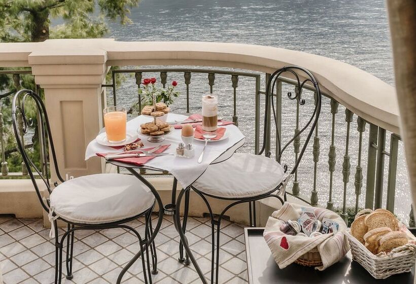 سوئیت پریمیوم, Relais Villa Vittoria