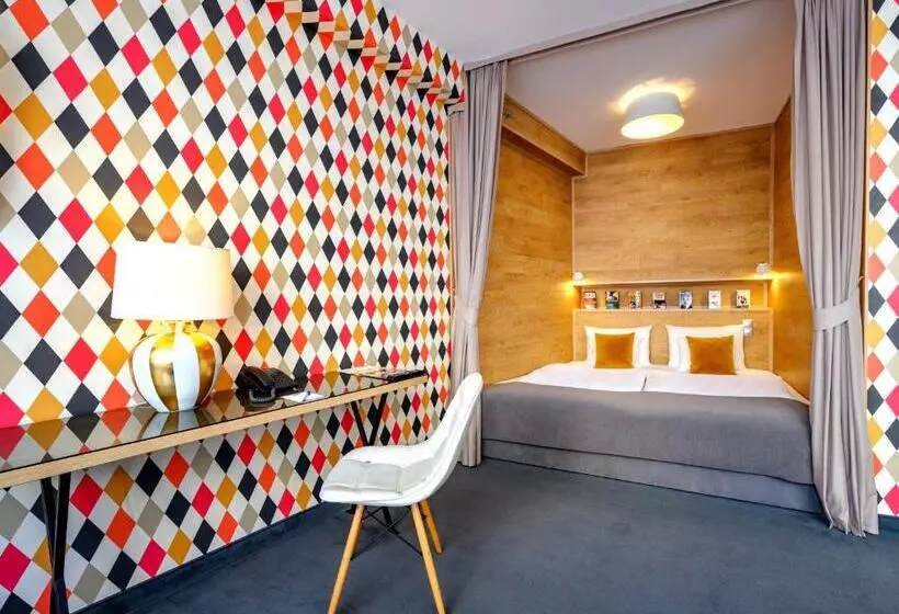 スーペリアールーム, Roombach Hotel Budapest Center