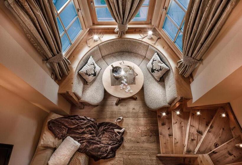 سوییت جونیور, Sporthotel Romantic Plaza