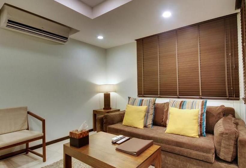 سوئیت پریمیوم, The Somerset