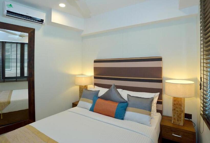 اتاق سوپریور, The Somerset