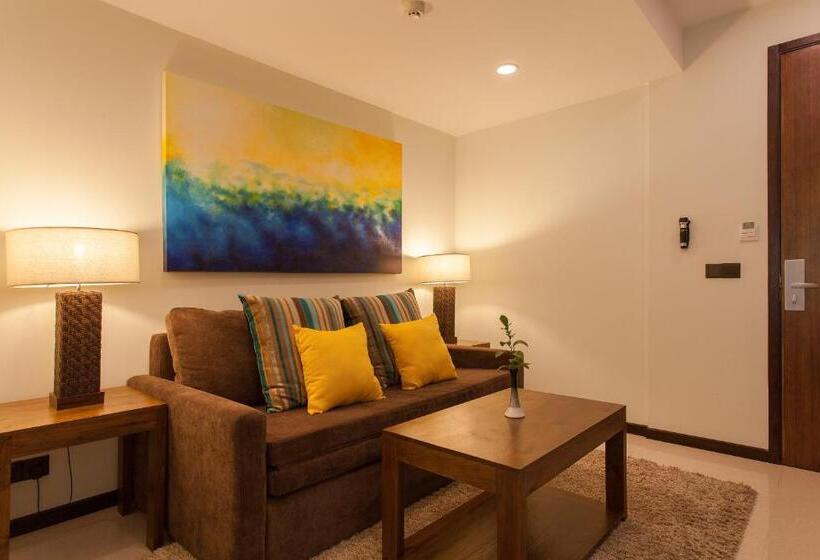 اتاق لوکس, The Somerset