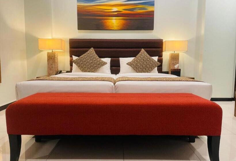 اتاق لوکس, The Somerset