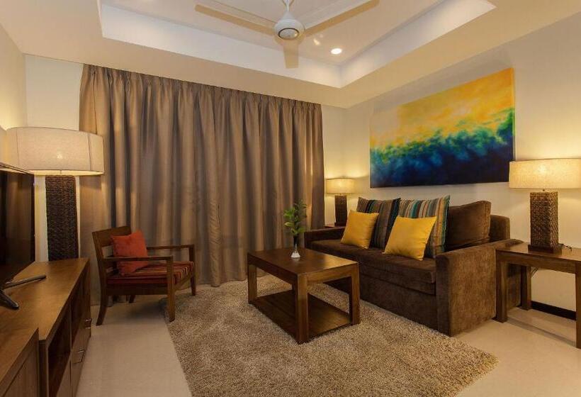 سوییت خانوادگی, The Somerset