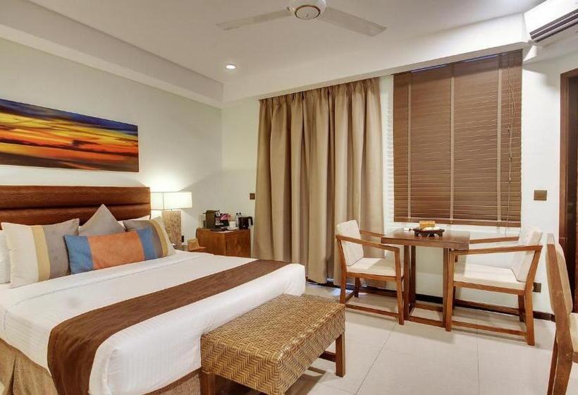 اتاق سوپریور, The Somerset