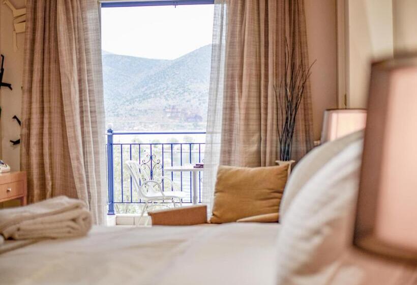 חדר פרמיום נוף לים, Trokadero Boutique