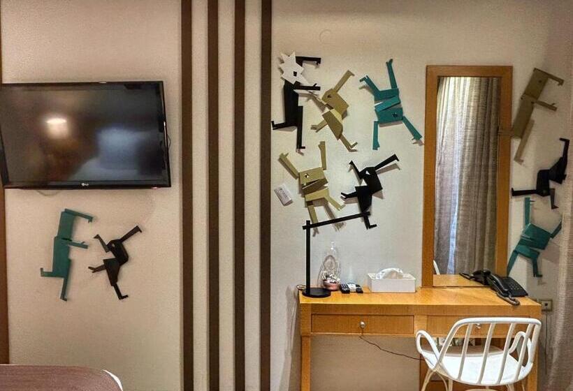 חדר פרמיום נוף לים, Trokadero Boutique