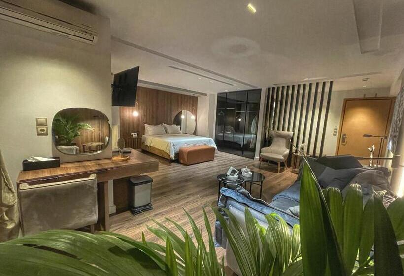 סוויטת ג'וניור נוף לים, Trokadero Boutique