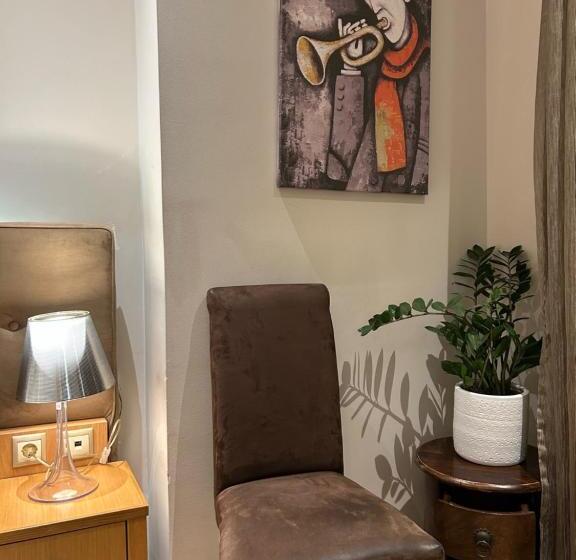 חדר סטנדרטי יחיד עם נוף לים, Trokadero Boutique