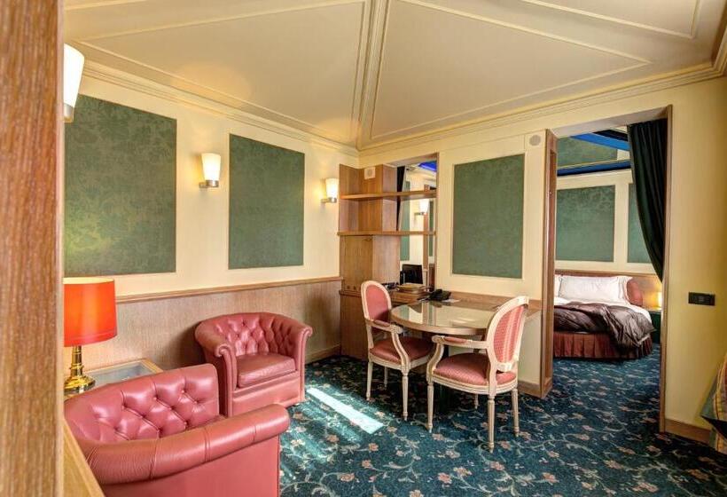 Люкс, Motel Regal