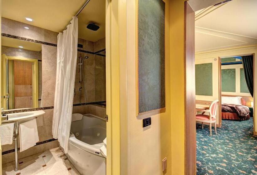 סוויטה, Motel Regal