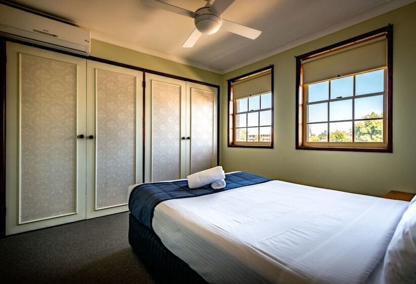 Апартаменты 2 Спальни, Park Beach Resort Motel