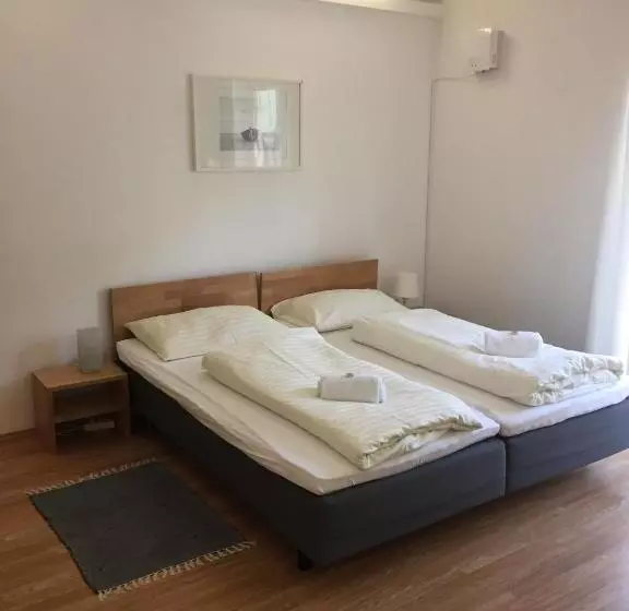 2ベッドルームアパートメント, Haus Piller