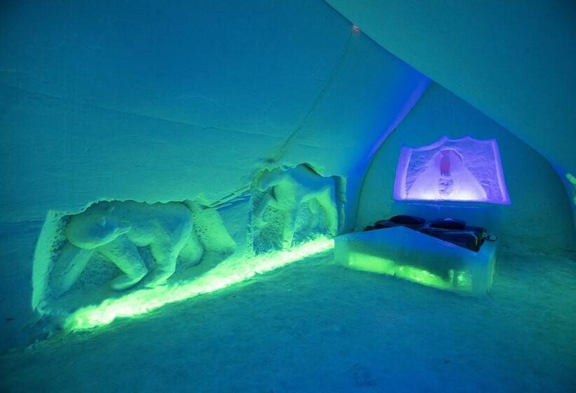 スイート, Arctic Snowhotel & Glass Igloos