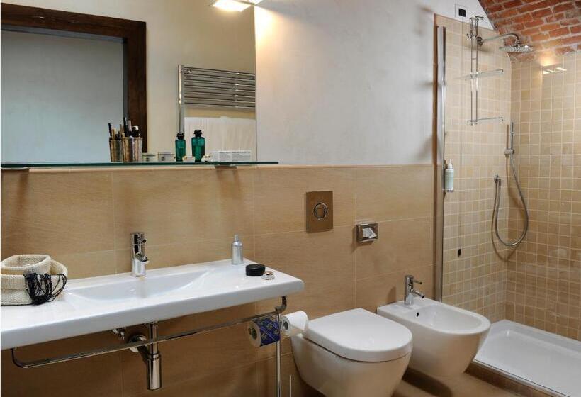 اتاق استاندارد, Delser Verona Manor House