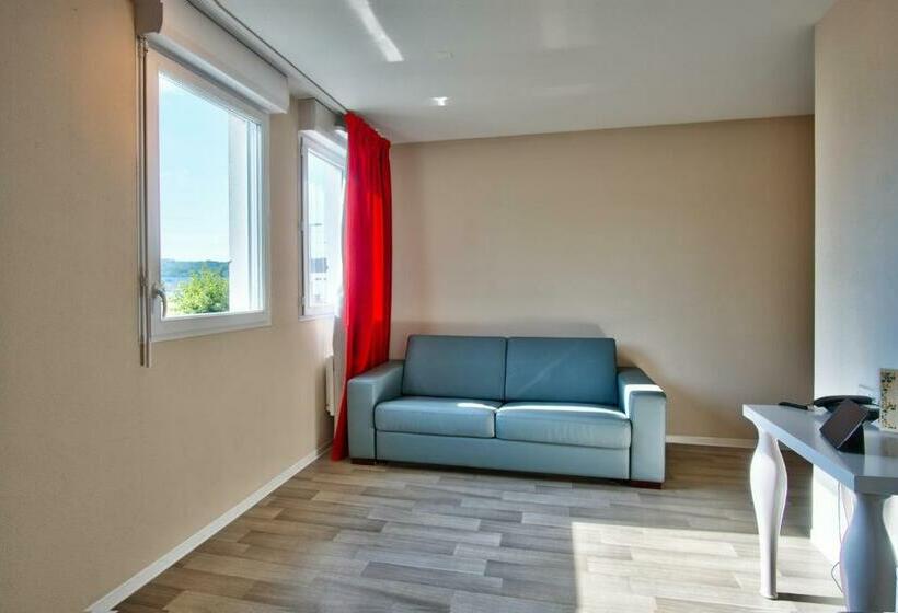 סוויטה, Adonis Hotel Bayonne