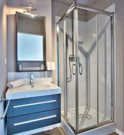 스탠다드 룸, Adonis Hotel Bayonne