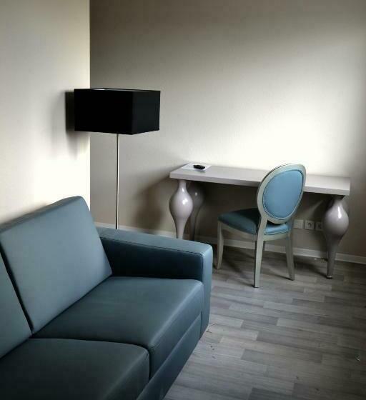 סוויטה, Adonis Hotel Bayonne