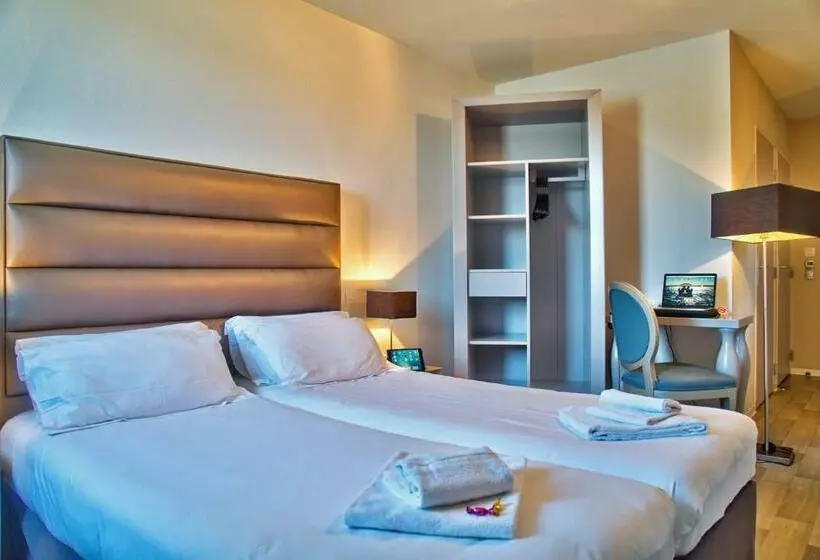 اتاق استاندارد, Adonis Hotel Bayonne