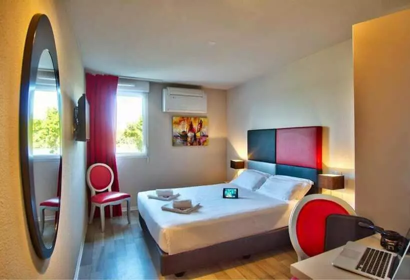 اتاق استاندارد, Adonis Hotel Bayonne