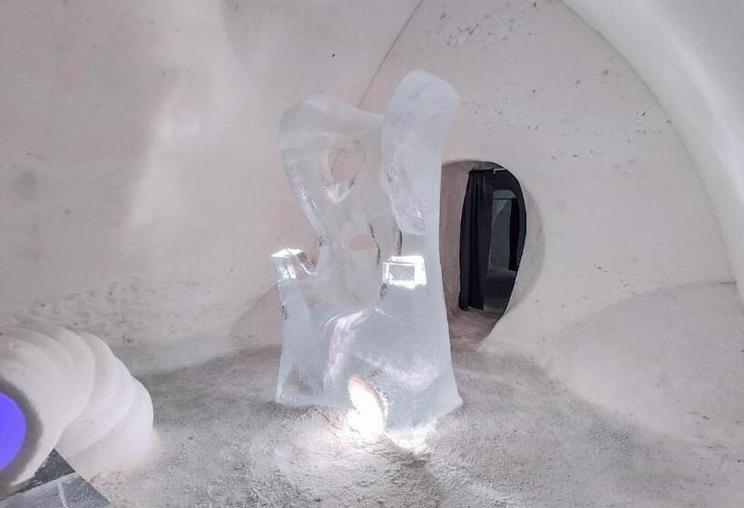 スイート, Arctic Snowhotel & Glass Igloos