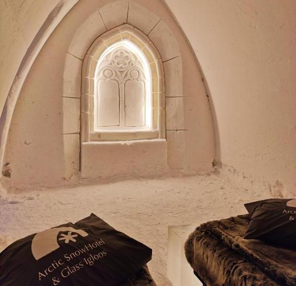 スタンダードトリプルルーム, Arctic Snowhotel & Glass Igloos