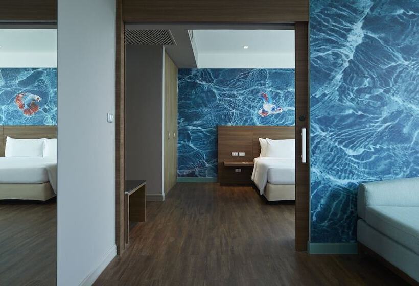 Juniorsviitti, Centara Life Government Complex Hotel & Convention Centre Chaeng Watthana