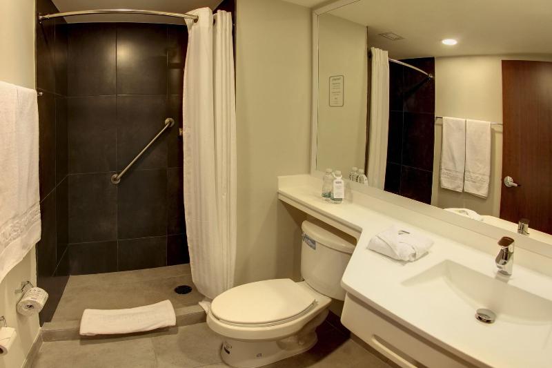 Номер Стандарт, City Express By Marriott Salina Cruz