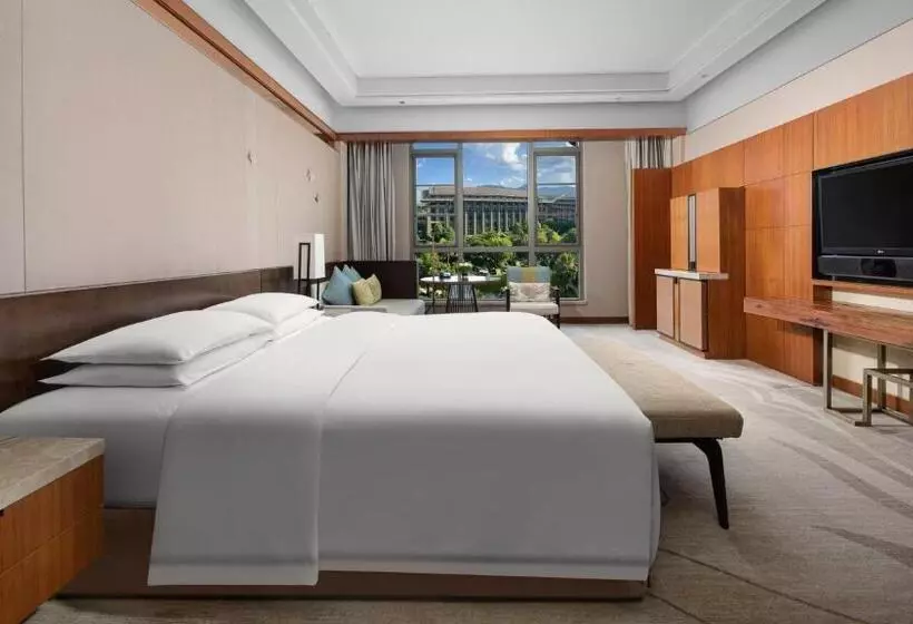 キングサイズベッドのクラシックルーム, Intercontinental Kunming, An Ihg