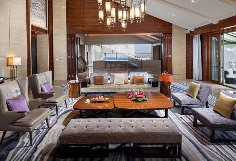 Люкс Кровать Кинг, Intercontinental Kunming, An Ihg