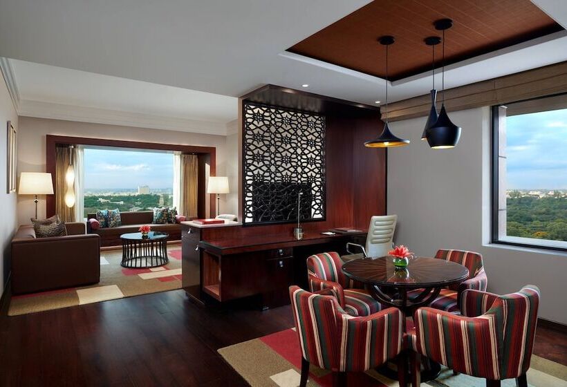 Президентский Люкс, Jw Marriott Hotel Bengaluru