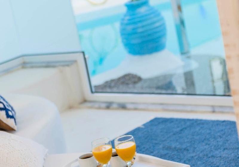 전용 풀장 스위트, Kouros Home & Suites