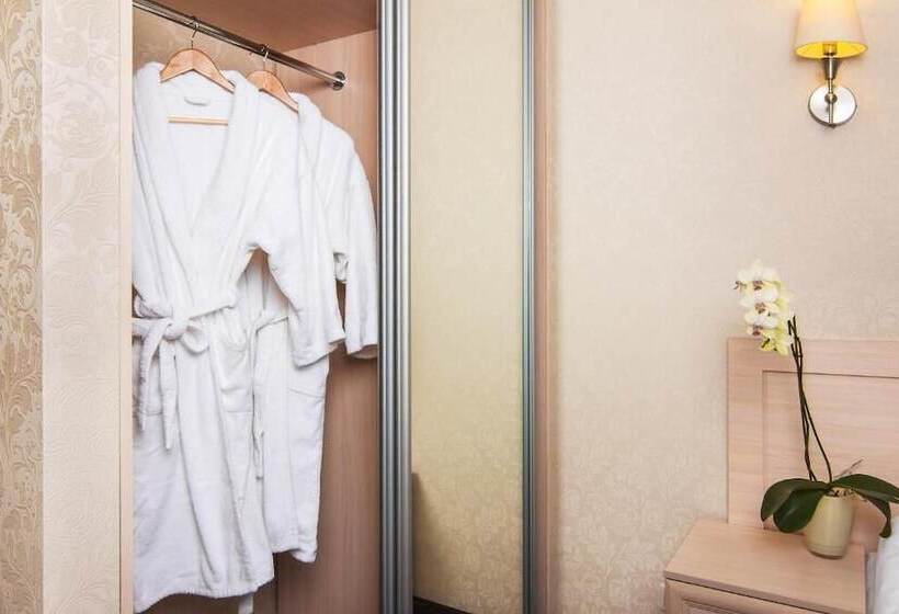 غرفة سوبيريور, Nota Bene Hotel & Restaurant