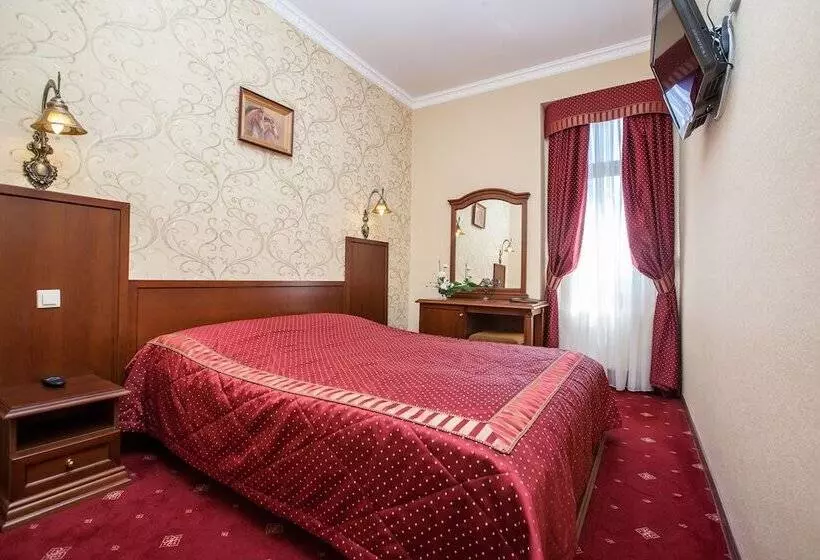 سوییت, Villa Anna