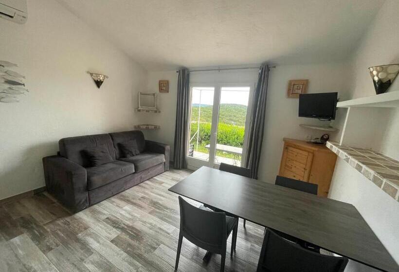 شقة غرفة واحدة, Résidence U Pirellu