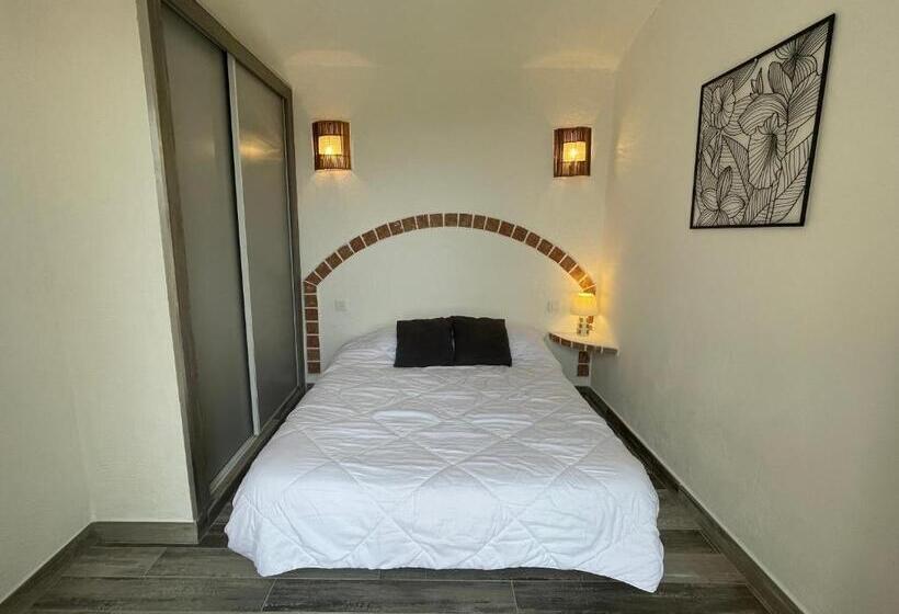 شقة غرفة واحدة, Résidence U Pirellu