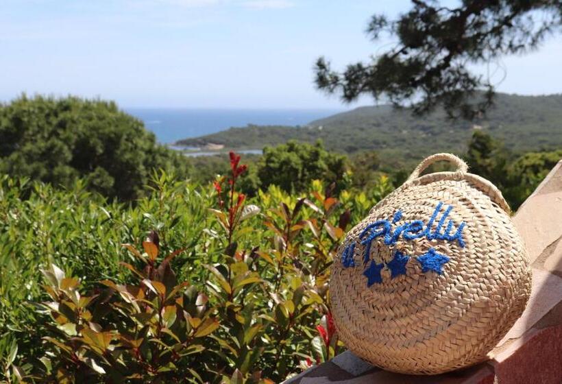 فيلا غرفة نوم واحدة مطلّة علي البحر, Résidence U Pirellu