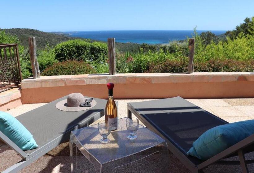 فيلا غرفة نوم واحدة مطلّة علي البحر, Résidence U Pirellu