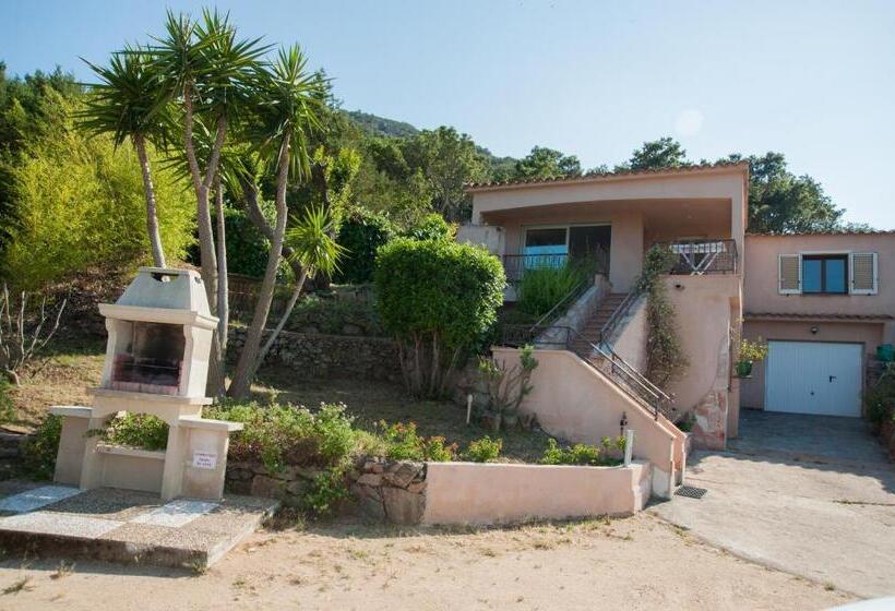 فيلا غرفة نوم واحدة مطلّة علي البحر, Résidence U Pirellu