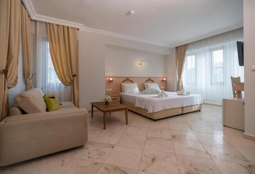 Люкс с Террасой, B&b Boutique