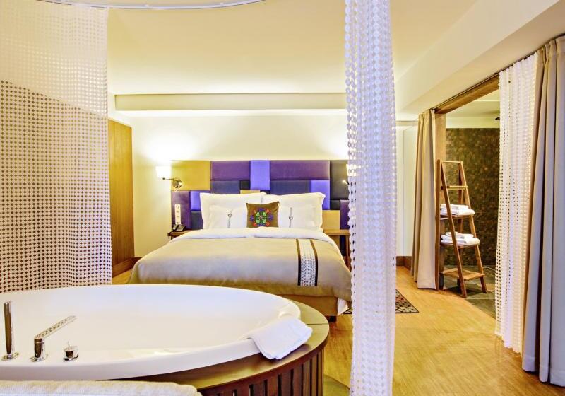 سوییت, Bristol Tradition And Luxury