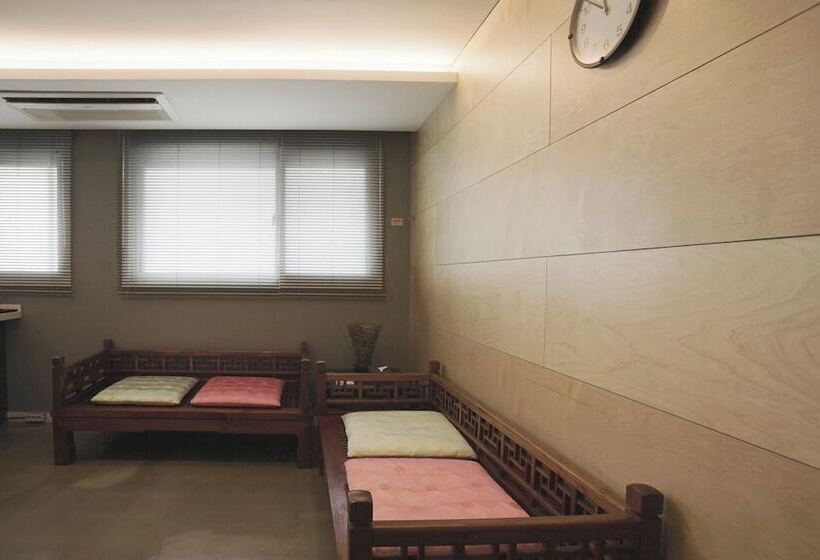 Семейный Номер, Dada Insadong