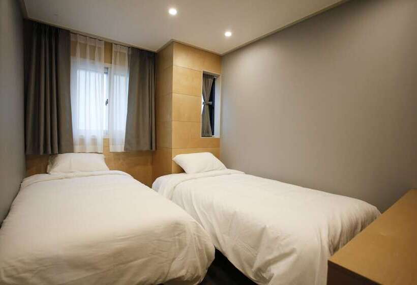 Номер Стандарт, Dada Insadong