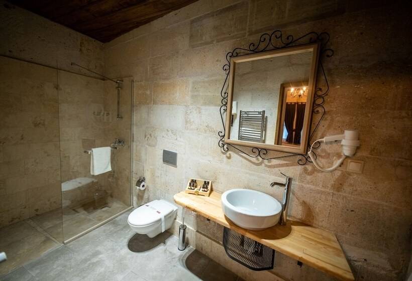 سوئیت با تخت بزرگ, Duven Hotel Cappadocia